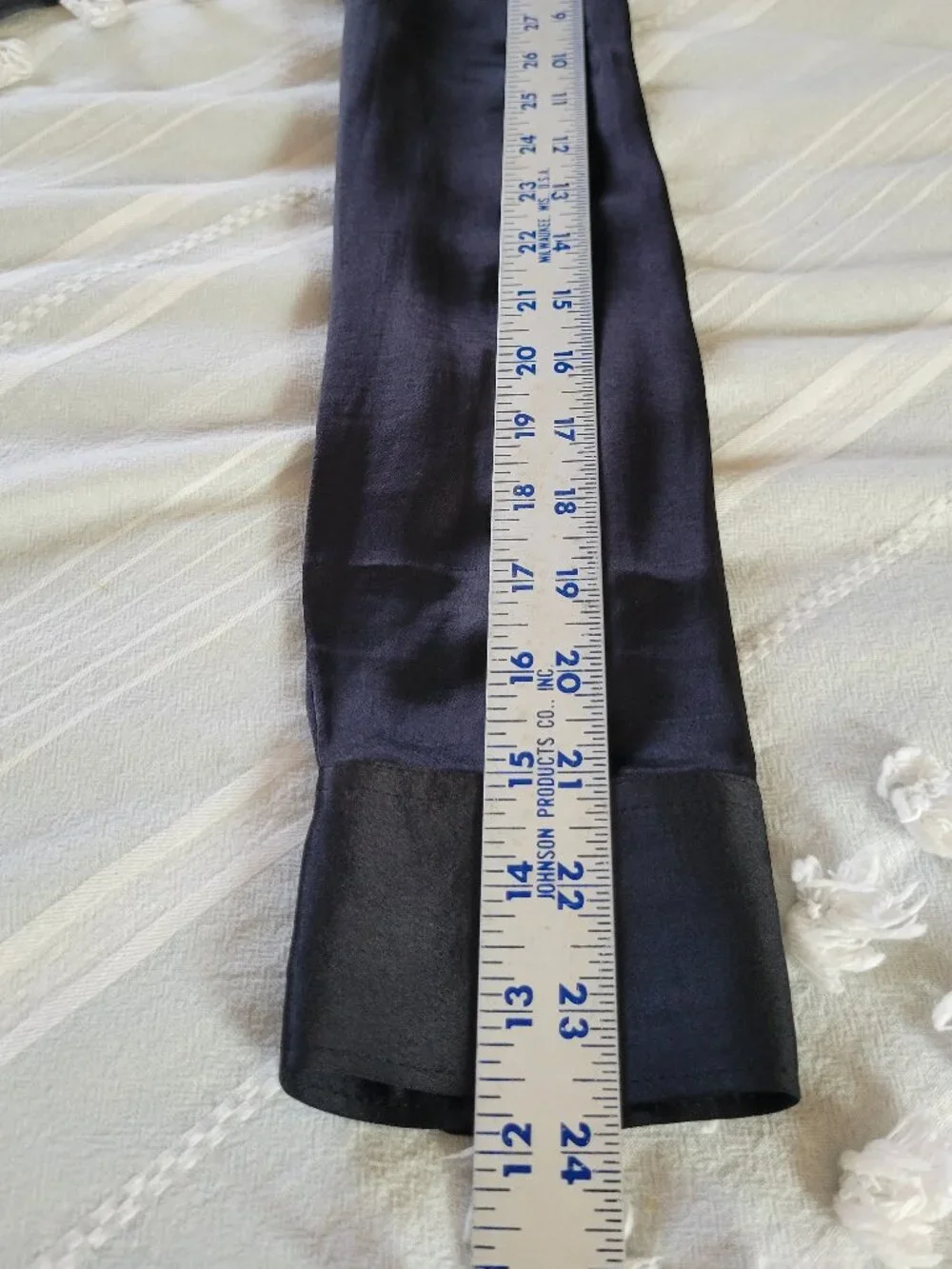 Madewell Darted Satin Button-Up Shirt Charcoal Gray Ecovero sz 2 Polished - Picture 10 of 11
